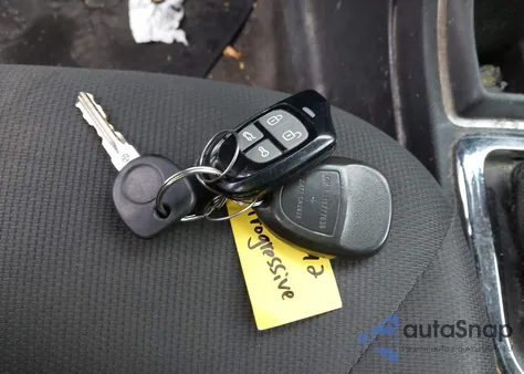 2011 Chevrolet Hhr Lt z USA, uszkodzony, nr VIN 3GNBABFW9BS607207